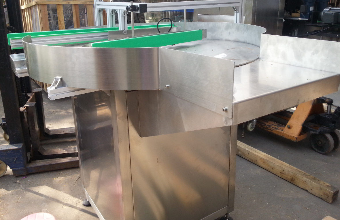 bottle unscrambler machines อุปกรณ์ถอดขวด.jpg