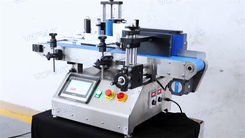 มุมมองโดยรวมด้านซ้ายของ VK-TL