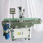 เครื่องติดฉลากสติกเกอร์ด้านล่างลิปสติกและลิปบาล์มอัตโนมัติ