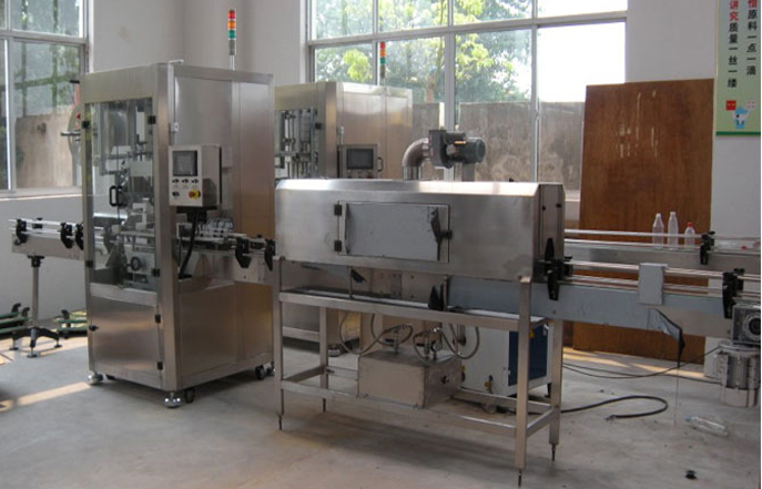 sleeve labeler equipments การติดป้ายแขนเสื้อ-4.jpg