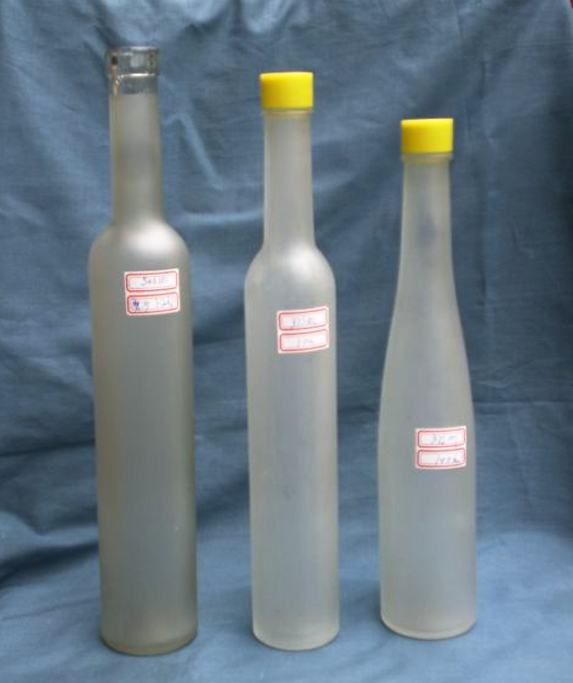 bottles glass for filling machine ขวดไวน์สำหรับกระบวนการบรรจุล้น.jpg