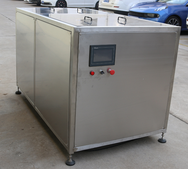 เครื่องแยกขวดแบบ unscrambler.jpg