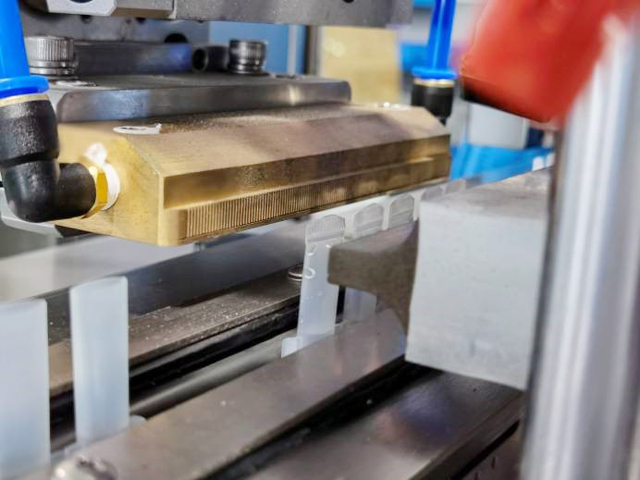 ภาพระยะใกล้ของท่อปิดผนึก jpg