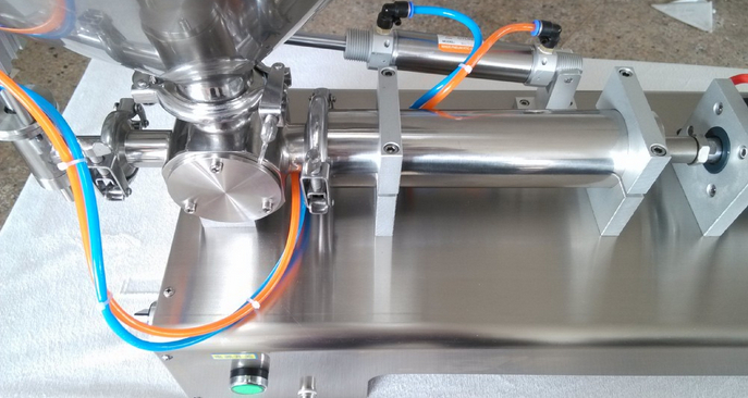 fully pneumatic filling machine part เครื่องจักรบรรจุของเหลว.jpg
