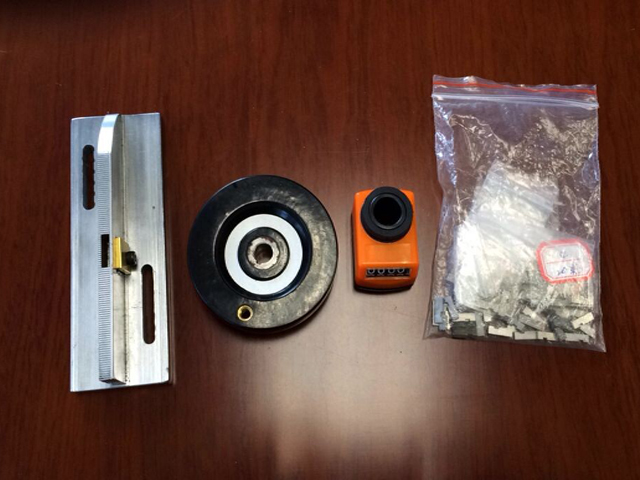 cutter mould for ultrasonic sealing machine แม่พิมพ์และเครื่องตัดสำหรับเครื่องปิดท่อด้วยคลื่นเสียงความถี่สูง (1).jpg