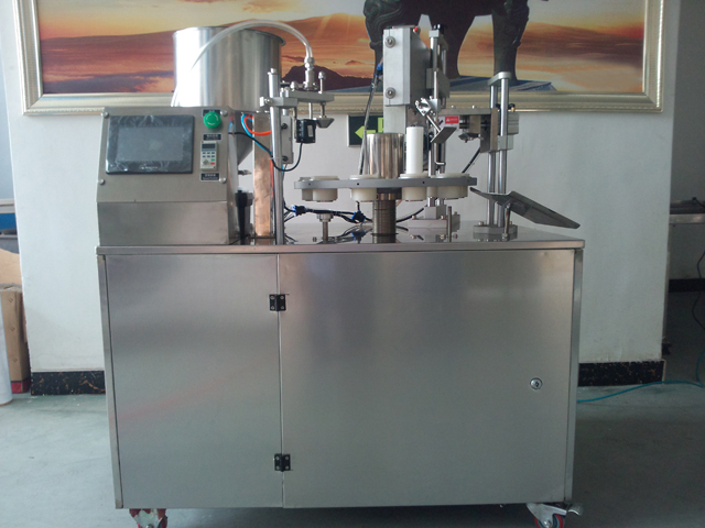 rotary filling sealing machine ultrasonic ภาพระยะใกล้สำหรับเครื่องบรรจุและปิดผนึกด้วยคลื่นอัลตราโซนิก jpg