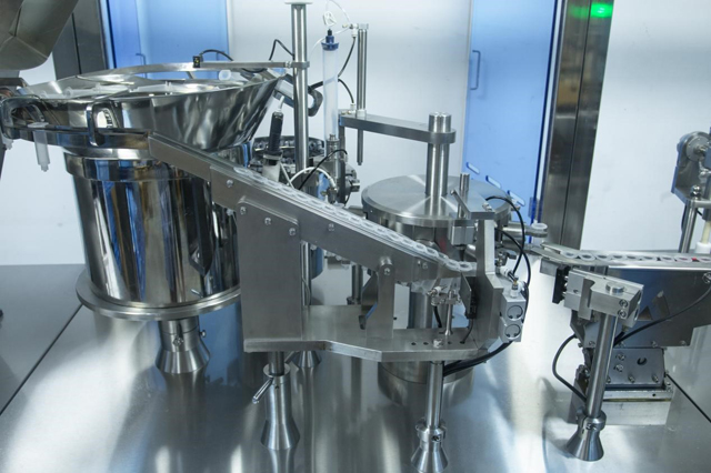 สายการบรรจุเข็มฉีดยา (1).jpg