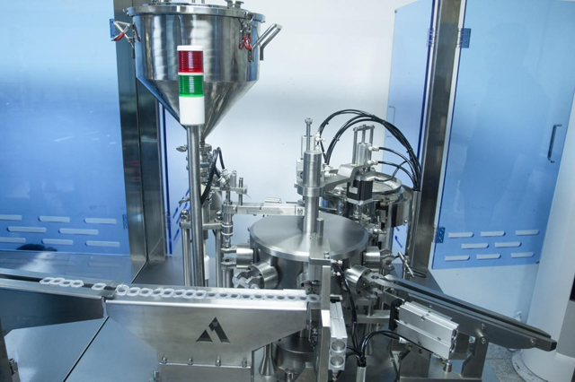 สายการบรรจุเข็มฉีดยา (2).jpg