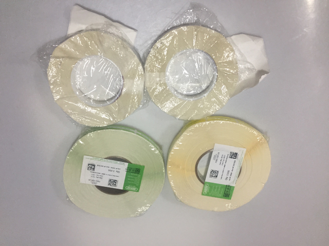 ม้วนฉลากสำหรับเครื่องติดฉลากแบบพับพร้อมรหัส QR labeller.jpg