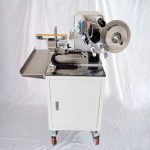 เครื่องติดฉลากแบบกึ่งอัตโนมัติสำหรับบรรจุภัณฑ์อาหารสัตว์เลี้ยงกระดูกสุนัข