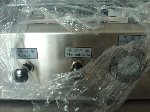 liquid filler semi automatic ขวดใส่เจลจัดแต่งผมขนาด 8 ออนซ์