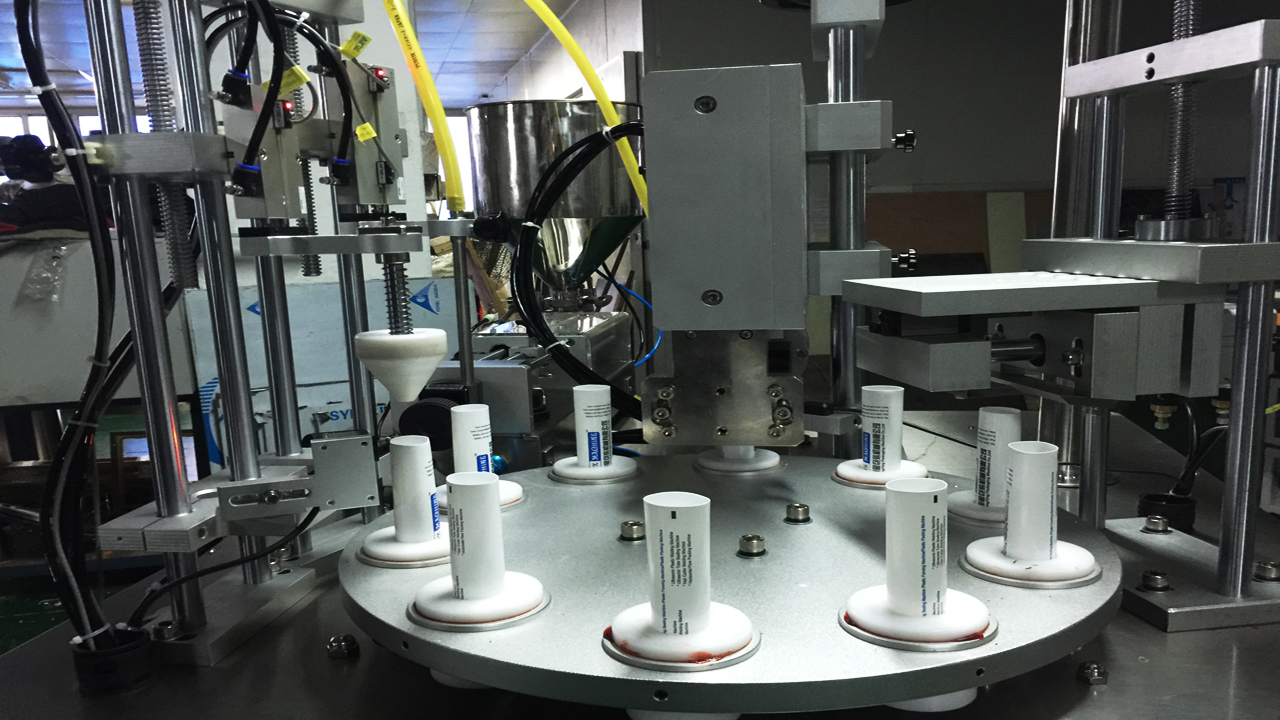 rotary filling sealing machine การบรรจุแบบโรตารี่และการปิดผนึกท่ออัลตราโซนิก jpg