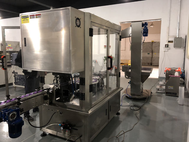 ภาพวาดเครื่องปิดฝาขวดครีม (2).jpg